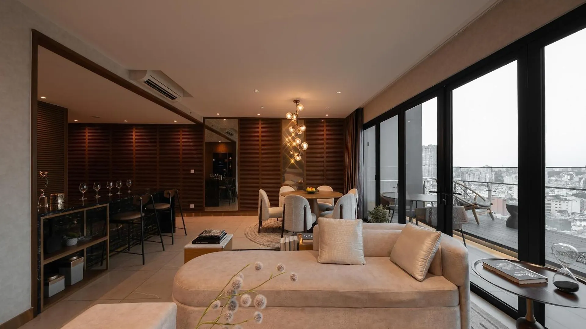 Zenity Apartel Dist 1 By Ssens Cidade de Ho Chi Minh Vietname